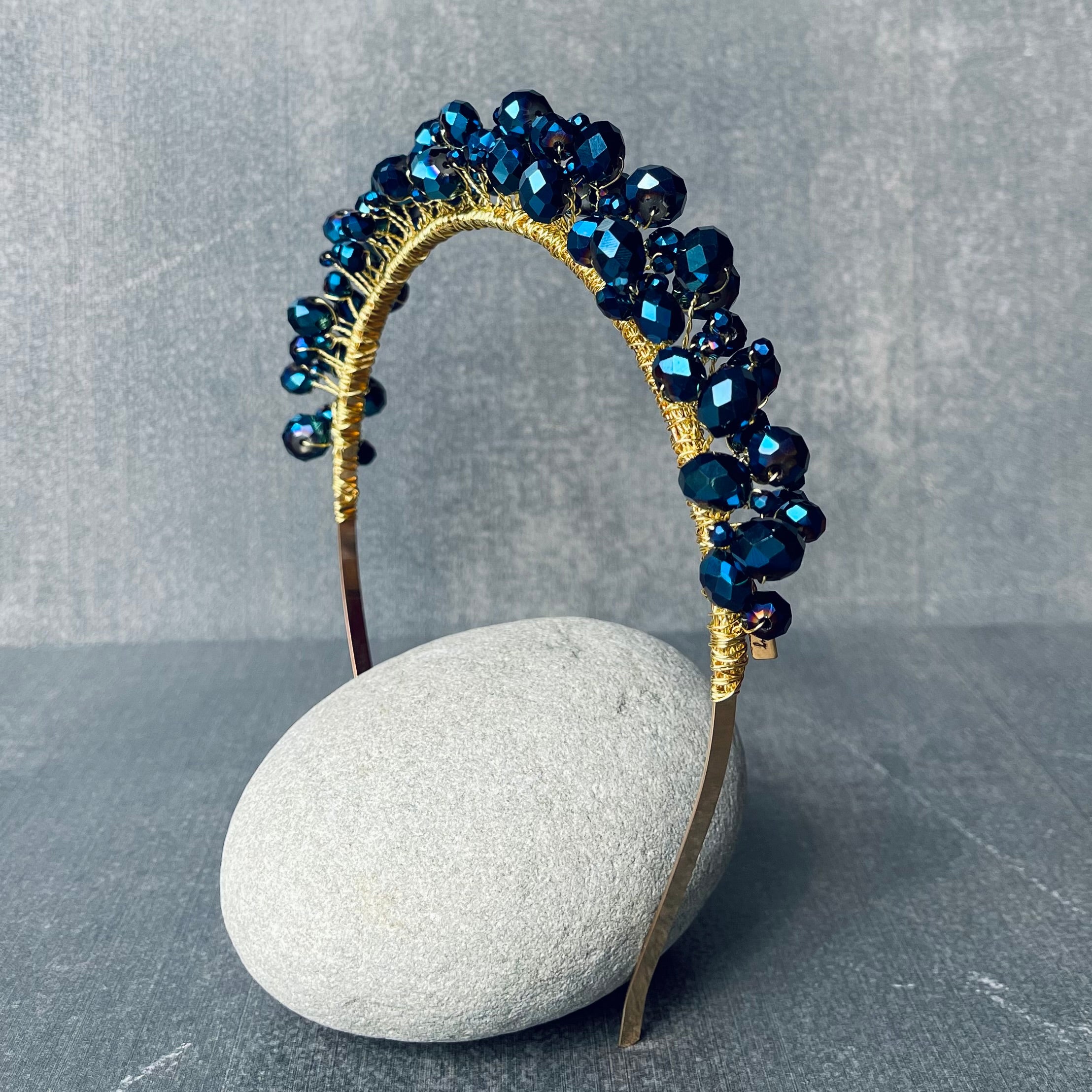 Navy Wire Hairband