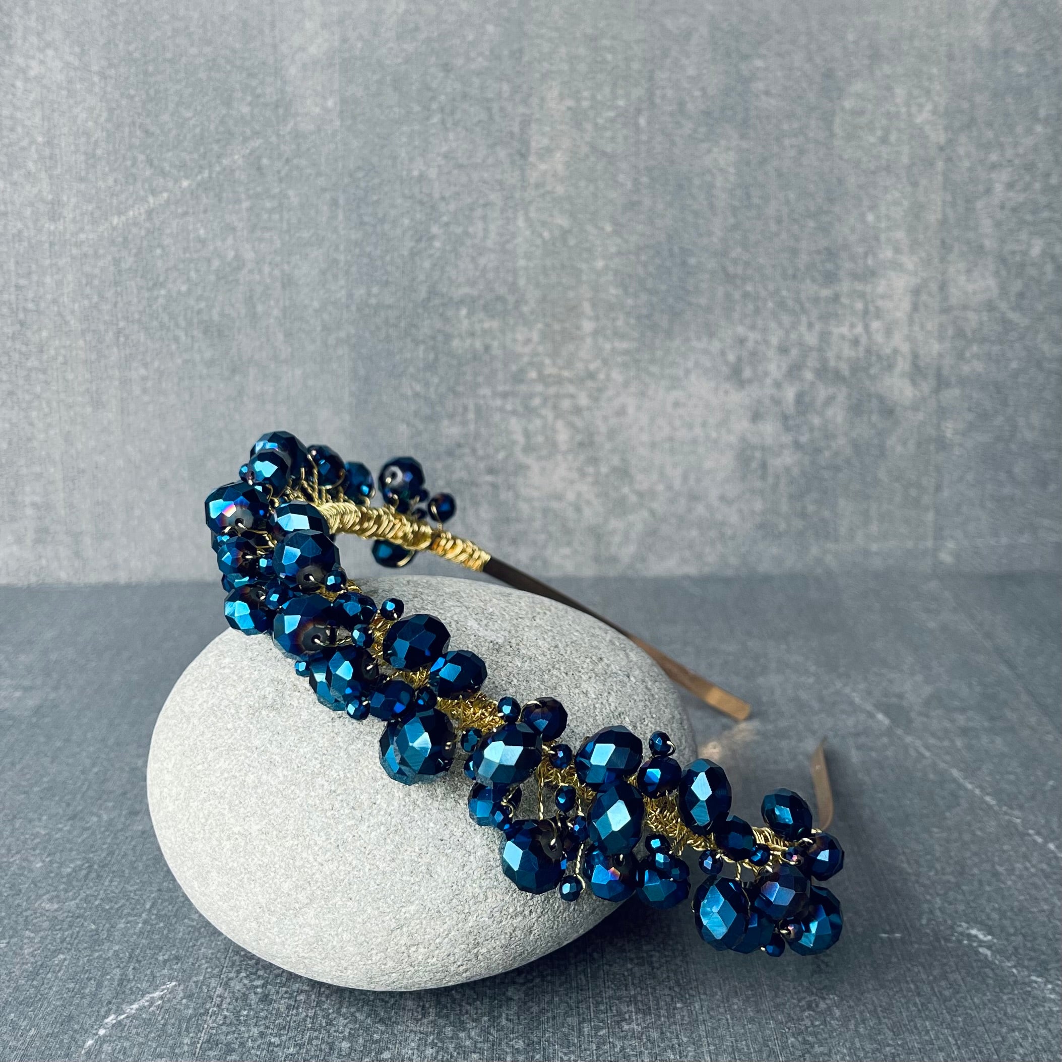 Navy Wire Hairband