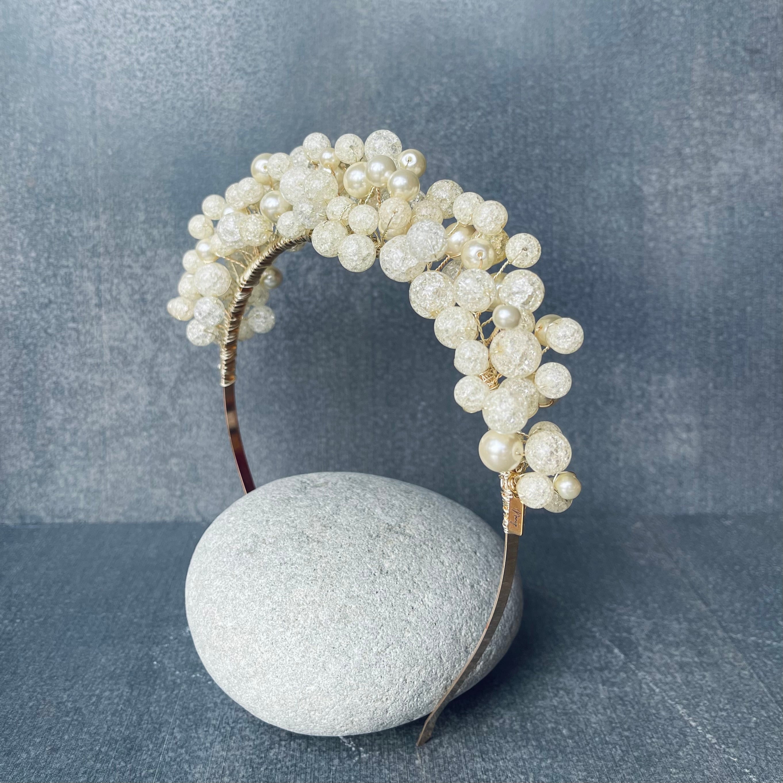 Pearl and Crackle Quartz Wire Hairband